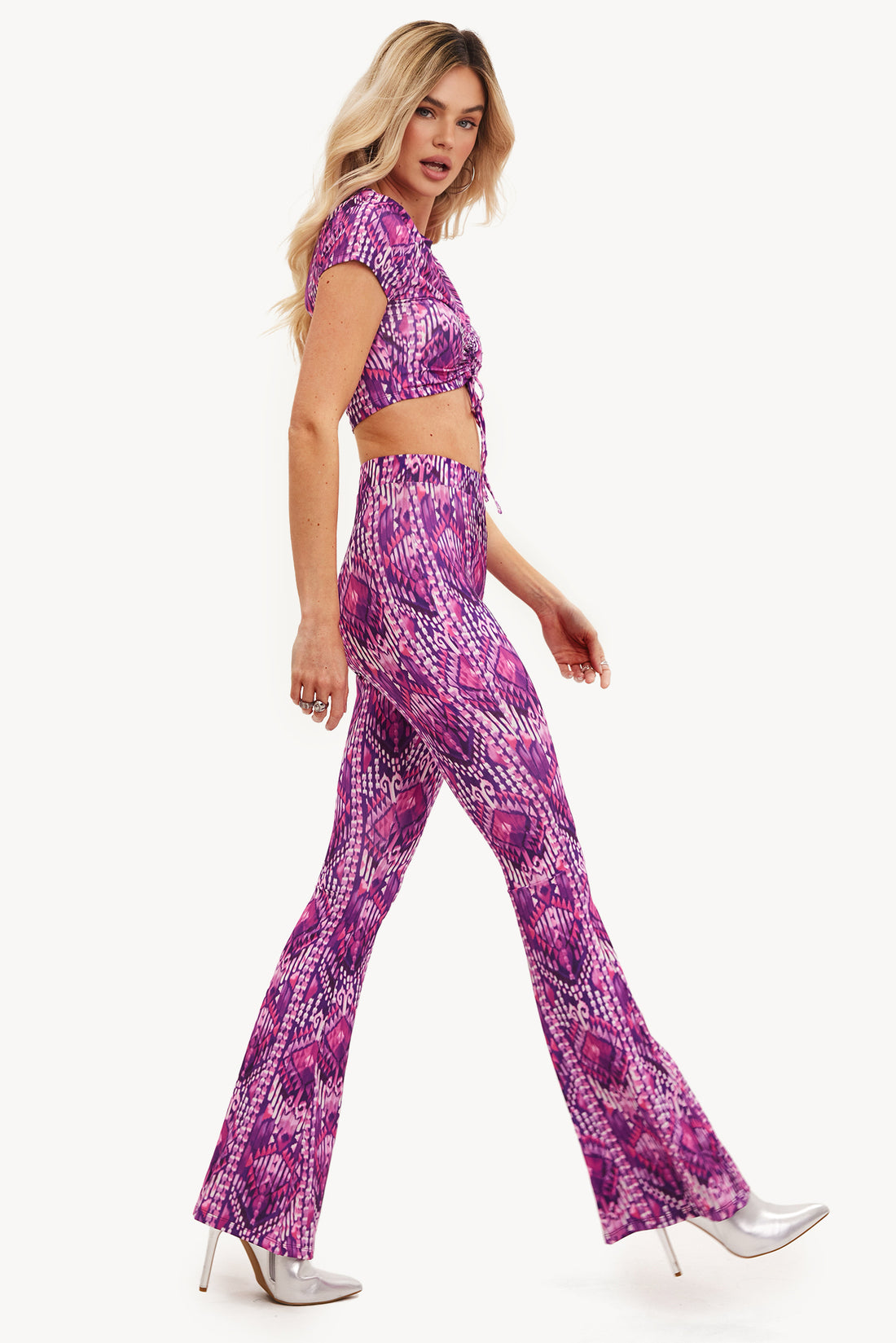 DANCING AWAY - LIGHT PURPLE