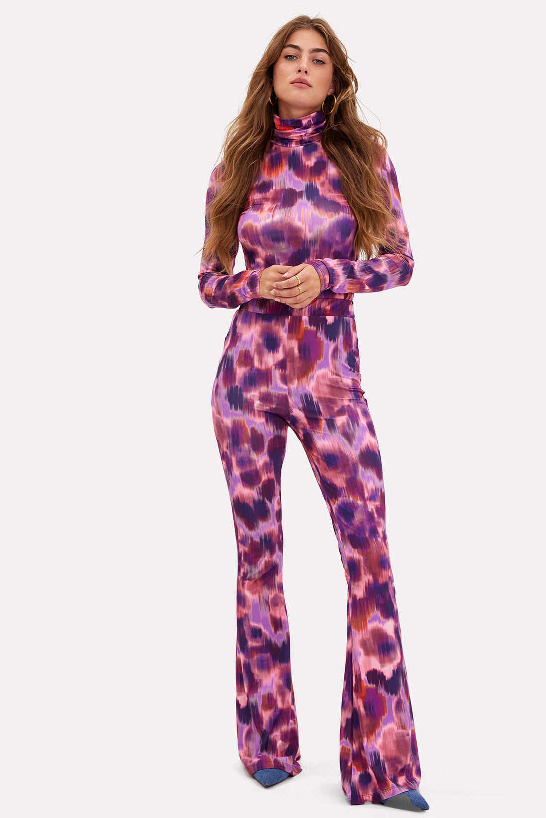 LIVING IN COLOUR - PURPLE