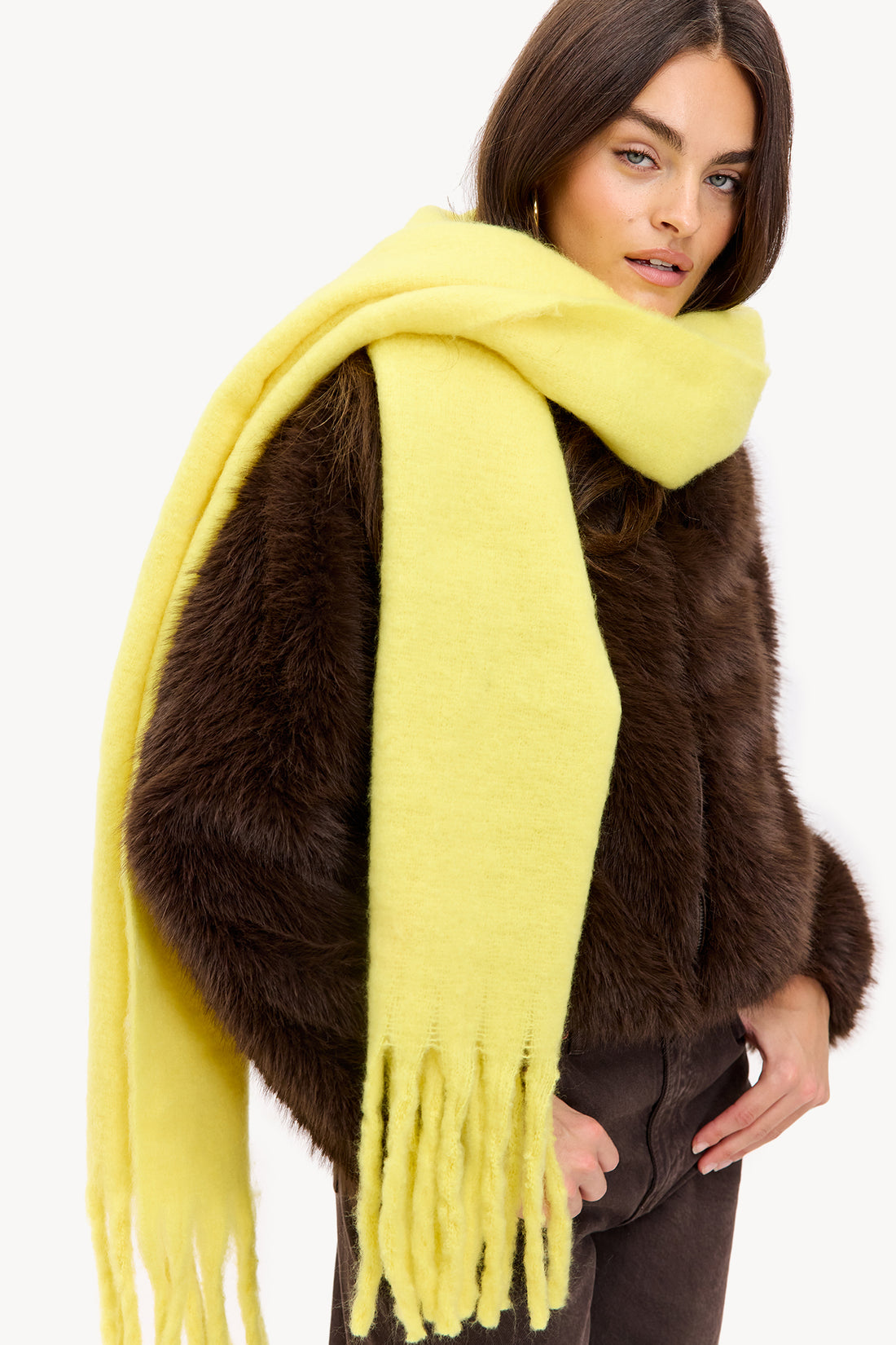 SNUG SEASONS - LIGHT YELLOW