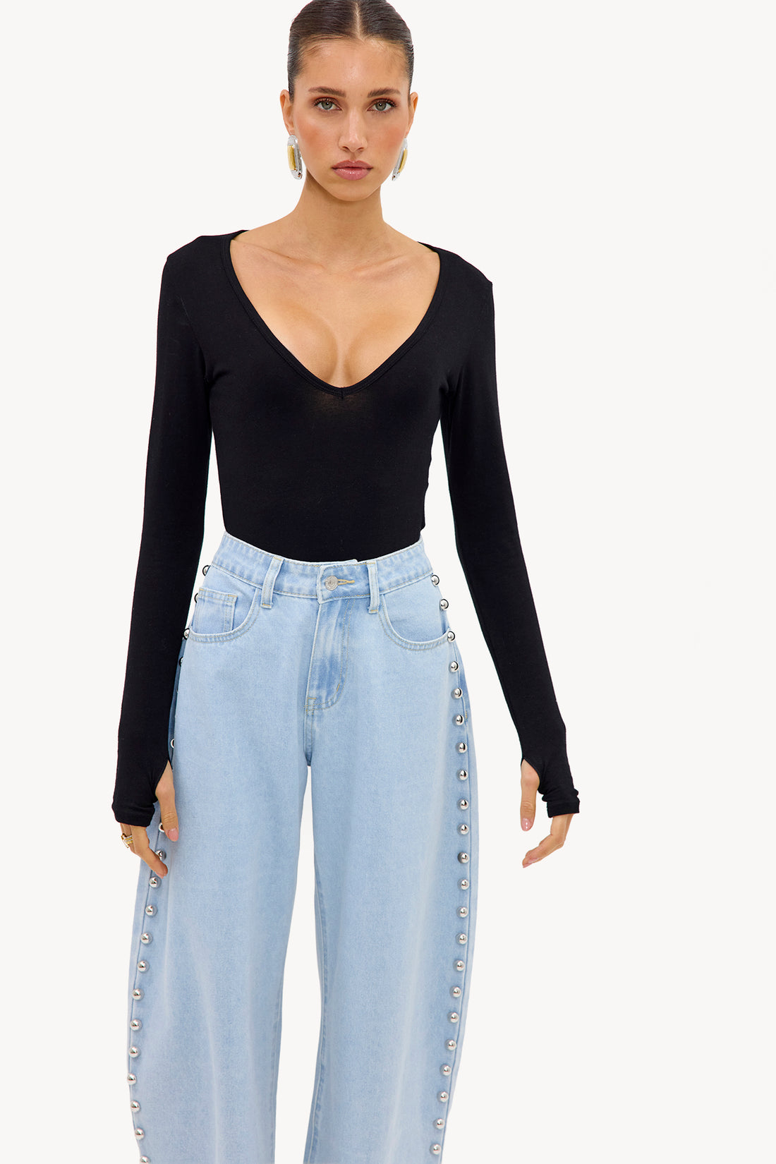 FEATHER LIGHT - BLACK
