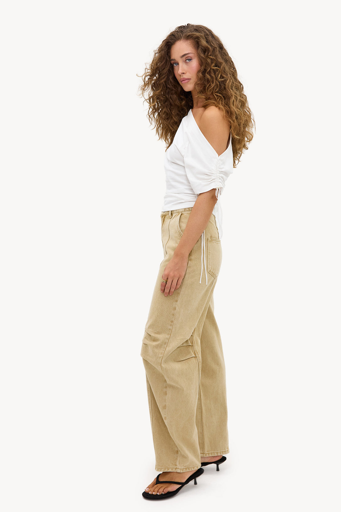 PURE DEVOTION - BEIGE